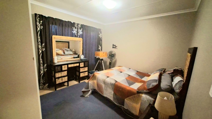 2 Bedroom Property for Sale in Sasolburg Ext 11 Free State